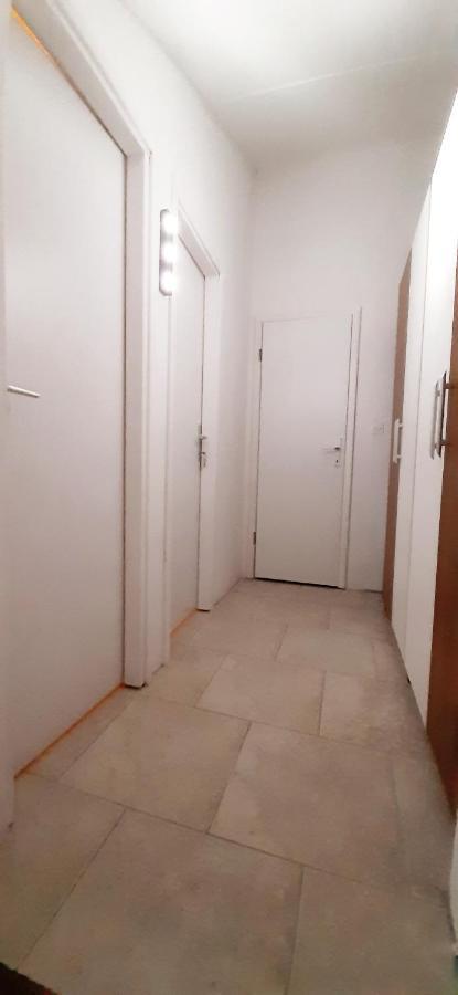 Pipo Apartment Mareda Novigrad  ภายนอก รูปภาพ
